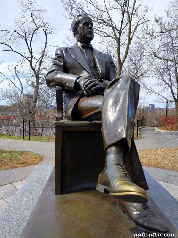 Ottawa Lester B. Pearson